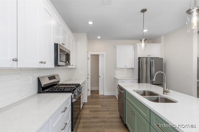 Builiding view six for 2835 Highgate, Grand Rapids, MI. 49512