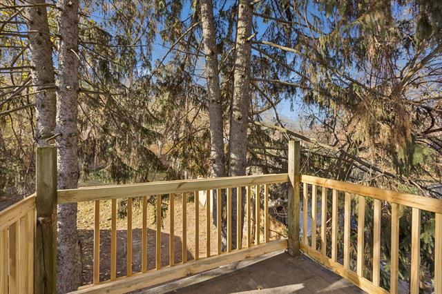 Builiding view forty five for 843 Clancy, Grand Rapids, MI. 49503