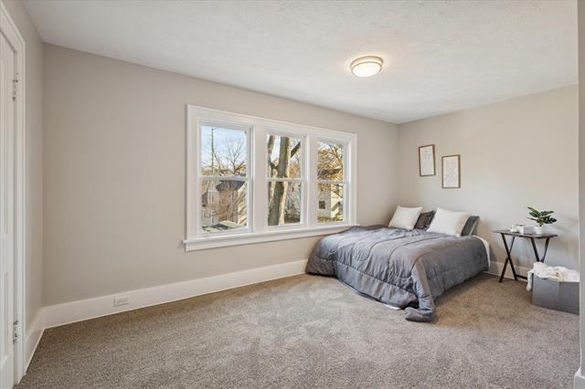 Builiding view twenty five for 843 Clancy, Grand Rapids, MI. 49503