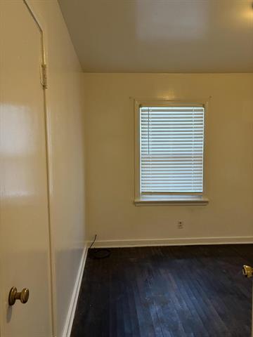 Builiding view nine for 1385 Superior, Benton Harbor, MI. 49022