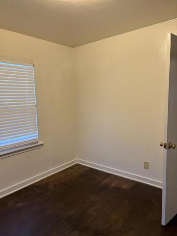 Builiding view thirteen for 1385 Superior, Benton Harbor, MI. 49022