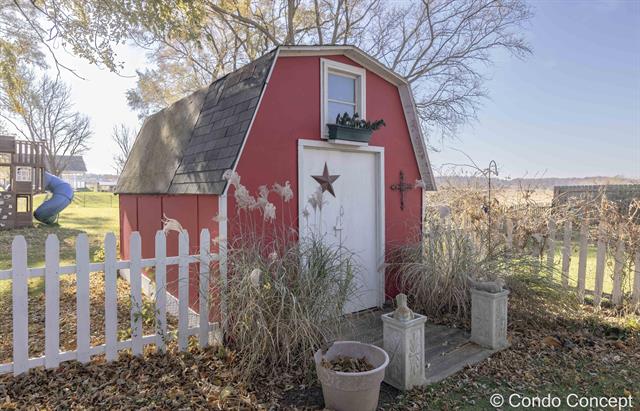 Builiding view thirty eight for 8441 Homerich, Byron Center, MI. 49315