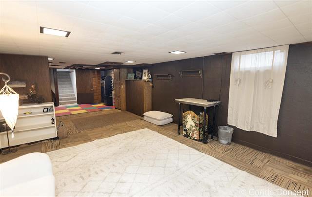 Builiding view thirty one for 8441 Homerich, Byron Center, MI. 49315