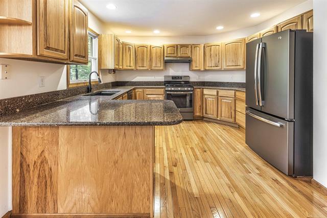 Builiding view seven for 149 Oak Marr, Houghton Lake, MI. 48629