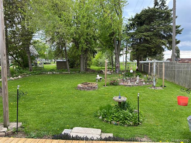 Builiding view twenty six for 7980 Gilford, Reese, MI. 48757