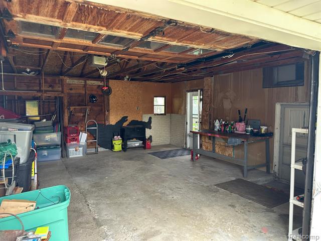 Builiding view twenty for 7980 Gilford, Reese, MI. 48757