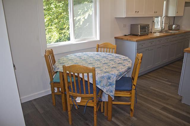 Builiding view nine for 93402 Lee, Dowagiac, MI. 49047