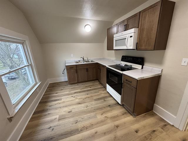 Builiding view two for 428 Ideal, Milan, MI. 48160