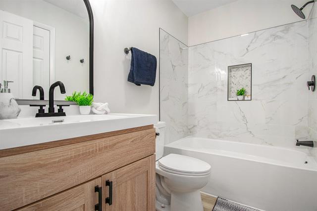 Builiding view nine for 17455 Starbrick, Edwardsburg, MI. 49112