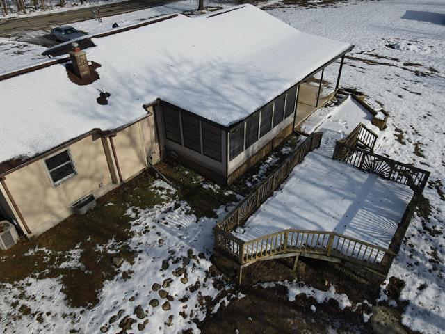 Builiding view twenty one for 17455 Starbrick, Edwardsburg, MI. 49112