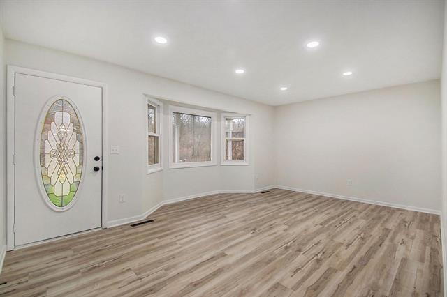 Builiding view two for 17455 Starbrick, Edwardsburg, MI. 49112