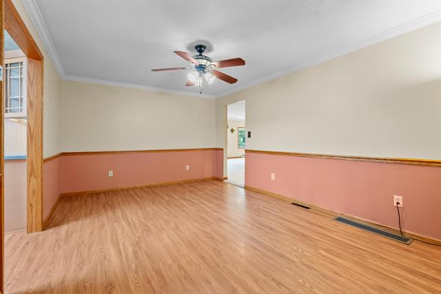 Builiding view eleven for 22100 Uldriks, Battle Creek, MI. 49017