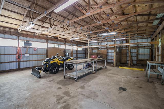 Builiding view forty seven for 22100 Uldriks, Battle Creek, MI. 49017