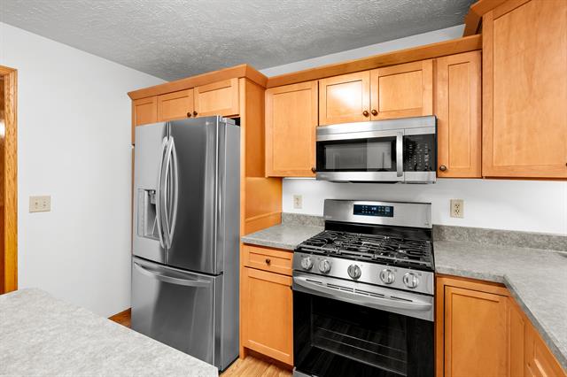 Builiding view fourteen for 22100 Uldriks, Battle Creek, MI. 49017