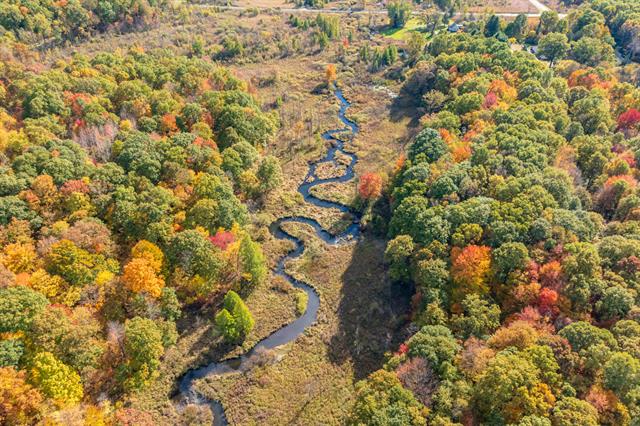 Builiding view seventy for 22100 Uldriks, Battle Creek, MI. 49017