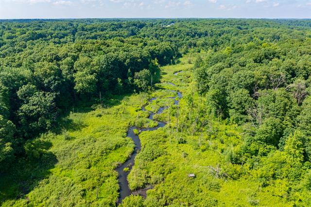 Builiding view sixty three for 22100 Uldriks, Battle Creek, MI. 49017