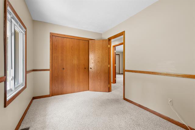 Builiding view twenty nine for 22100 Uldriks, Battle Creek, MI. 49017