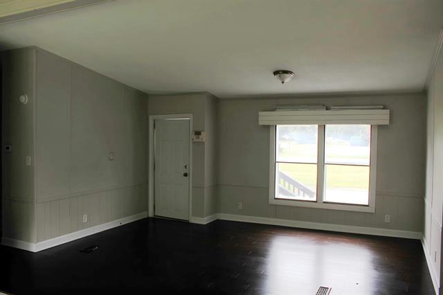 Builiding view four for 5249 Lapeer, Burton, MI. 48509