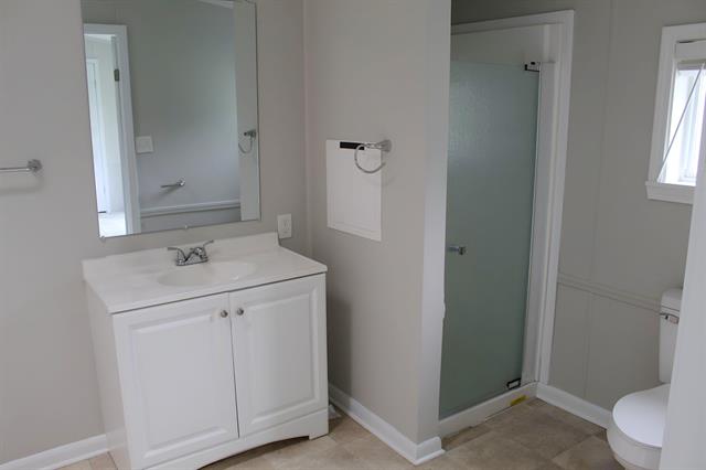 Builiding view nine for 5249 Lapeer, Burton, MI. 48509