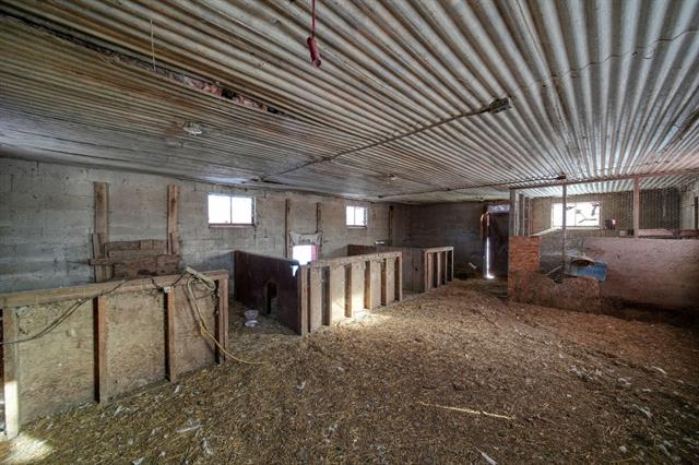 Builiding view fifty one for 14071 Hutchison, Albion, MI. 49224