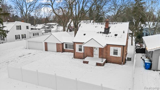 front view for 4175 Motorway Dr, Waterford, Mi. 48328