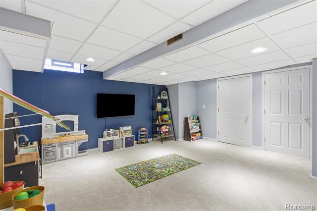 Builiding view twenty one for 7846 Fawn, Waterford, MI. 48327