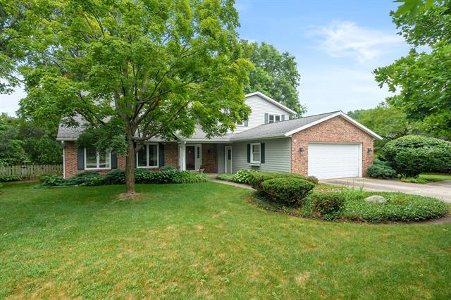 front view for 6427 Pepperidge Circle, Portage, Mi. 49024