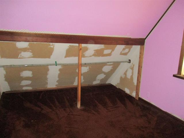 Builiding view nineteen for 523 Union, Saint Louis, MI. 48880