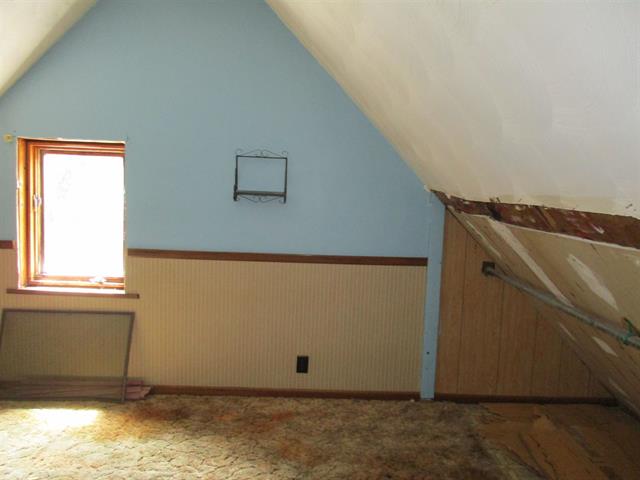 Builiding view sixteen for 523 Union, Saint Louis, MI. 48880