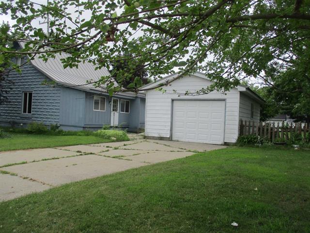 Builiding view twenty eight for 523 Union, Saint Louis, MI. 48880