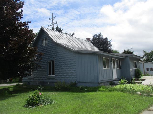 Builiding view twenty for 523 Union, Saint Louis, MI. 48880