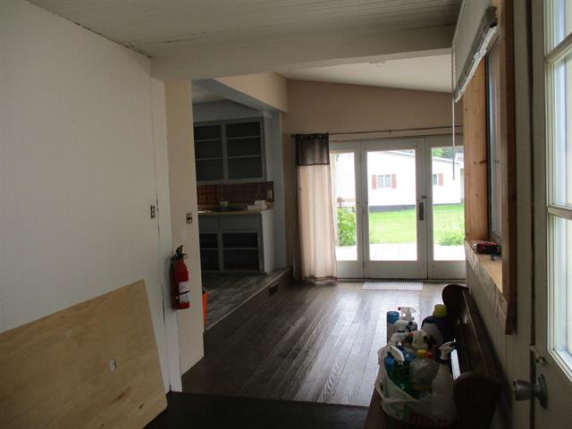 Builiding view two for 523 Union, Saint Louis, MI. 48880