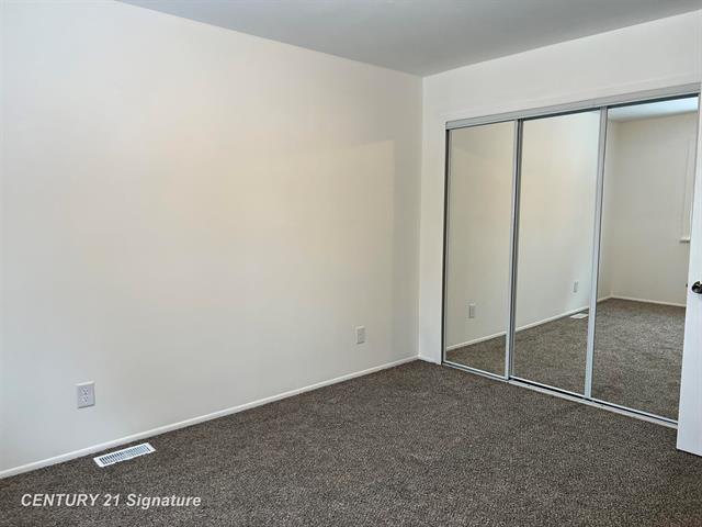 Builiding view ten for 335 Beach, Mount Morris, MI. 48458