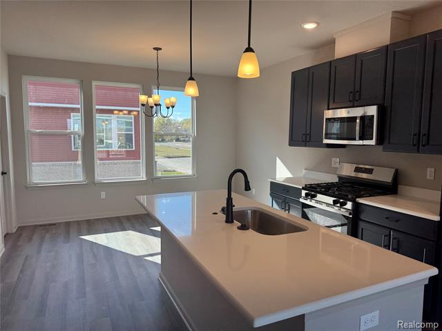 Builiding view eight for 56054 Madison, New Hudson, MI. 48165