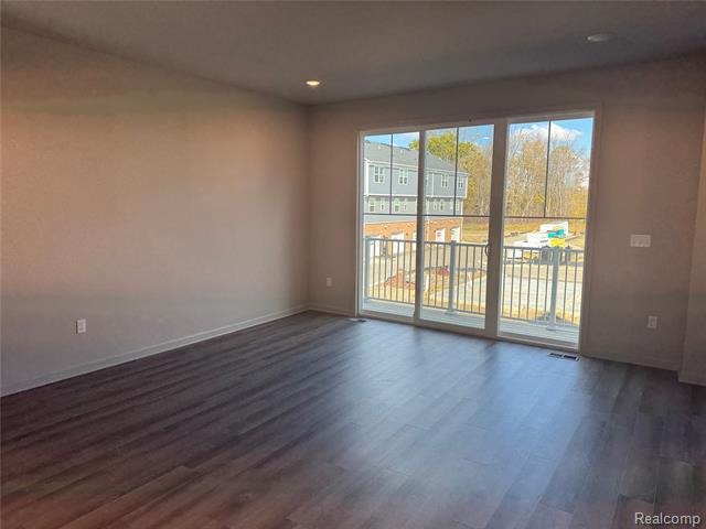 Builiding view seven for 56054 Madison, New Hudson, MI. 48165