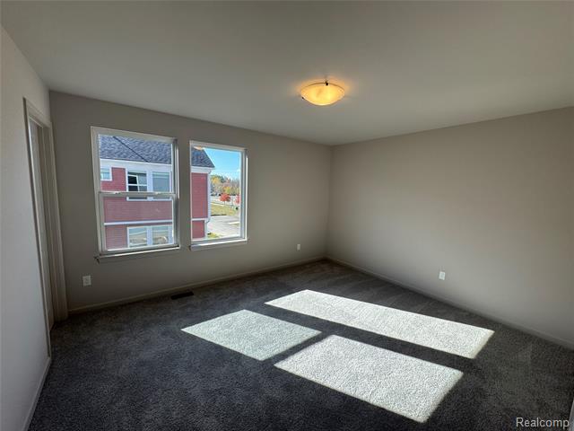 Builiding view thirty three for 56054 Madison, New Hudson, MI. 48165