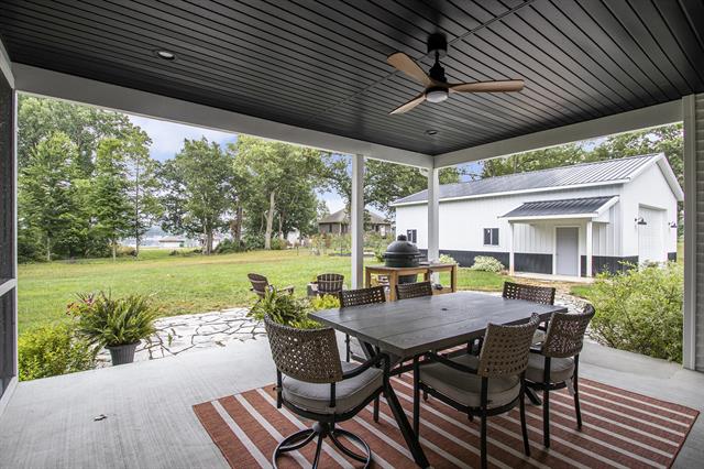 Builiding view five for 68575 Banks, Edwardsburg, MI. 49112