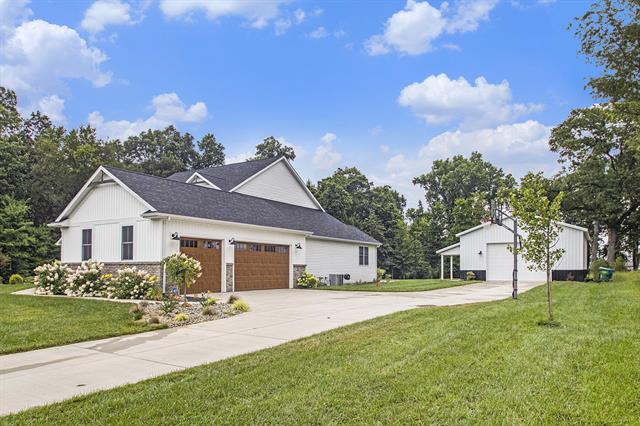 Builiding view one for 68575 Banks, Edwardsburg, MI. 49112