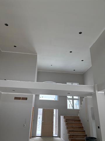 Builiding view eighteen for 10505 Excalibur, Utica, MI. 48315