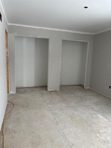 Builiding view thirty for 10505 Excalibur, Utica, MI. 48315