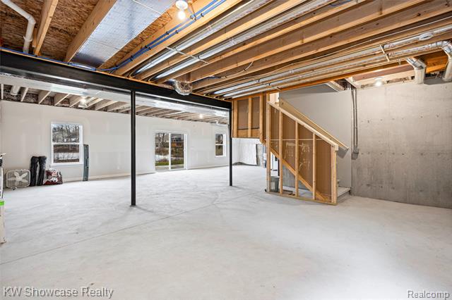 Builiding view thirty five for 915 Preserve, White Lake, MI. 48386