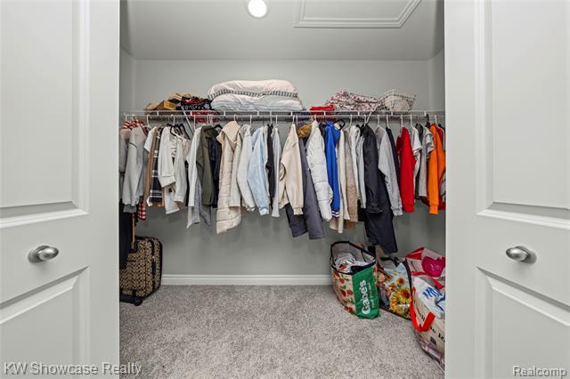 Builiding view thirty two for 915 Preserve, White Lake, MI. 48386