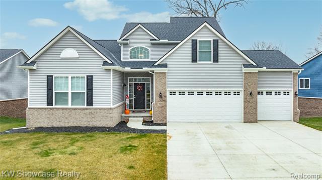 front view for 915 Preserve Lane, White Lake, Mi. 48386