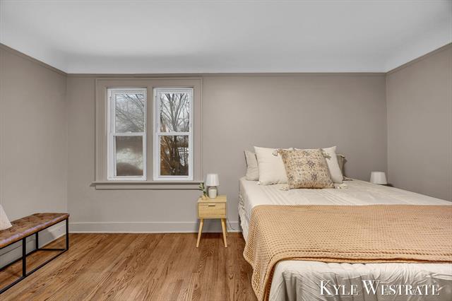 Builiding view twenty three for 315 Lawndale, Grand Rapids, MI. 49503