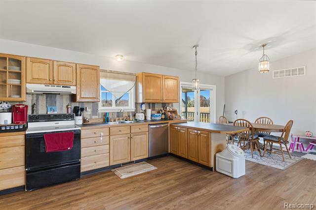 Builiding view nineteen for 4830 Hurds Corner, Mayville, MI. 48744