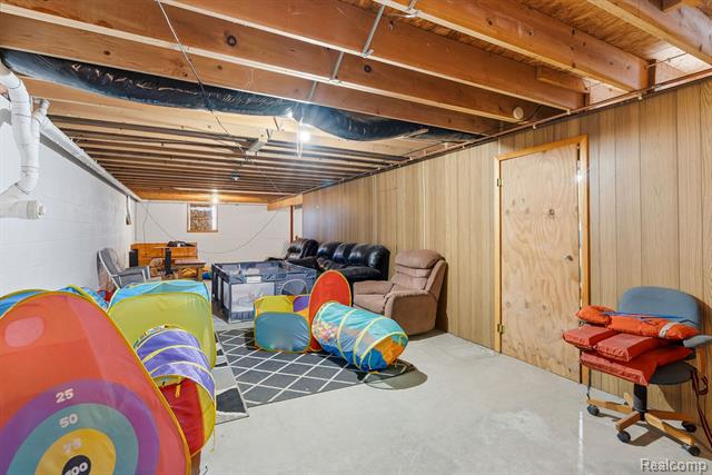 Builiding view thirty one for 4830 Hurds Corner, Mayville, MI. 48744