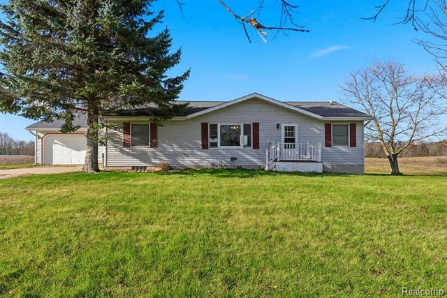 Builiding view two for 4830 Hurds Corner, Mayville, MI. 48744