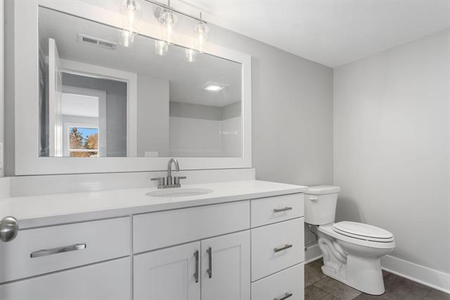 Builiding view thirty eight for 10137 Strawberry, Zeeland, MI. 49464