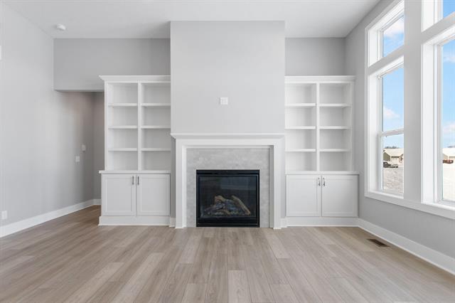 Builiding view twenty one for 10137 Strawberry, Zeeland, MI. 49464