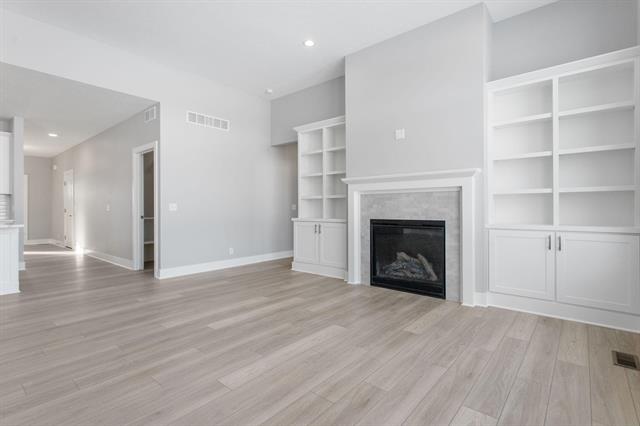 Builiding view twenty three for 10137 Strawberry, Zeeland, MI. 49464